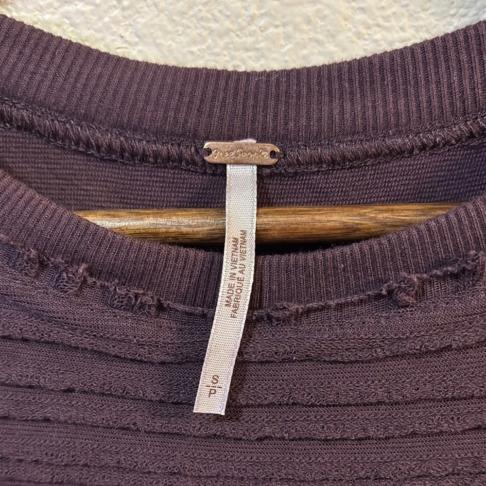 Free People Purple Ruffle Sleeve Top - Picture 3 of 3